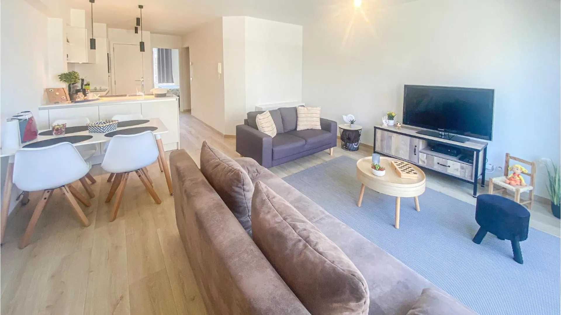 1 Bedroom Lovely Apartment In Oostende Ostend